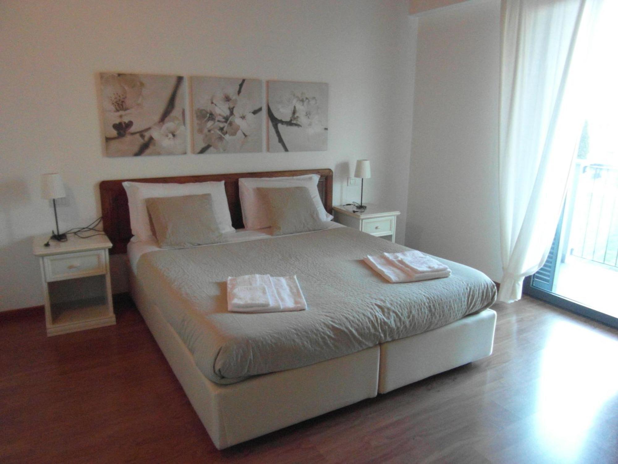 Residence I Fiori Piantedo Rum bild